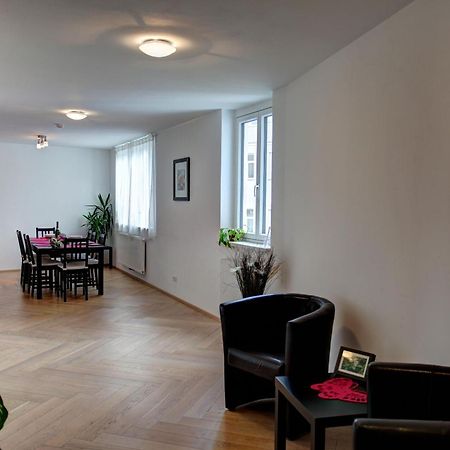 Gasser Apartments - Apartments Karlskirche Виена Екстериор снимка