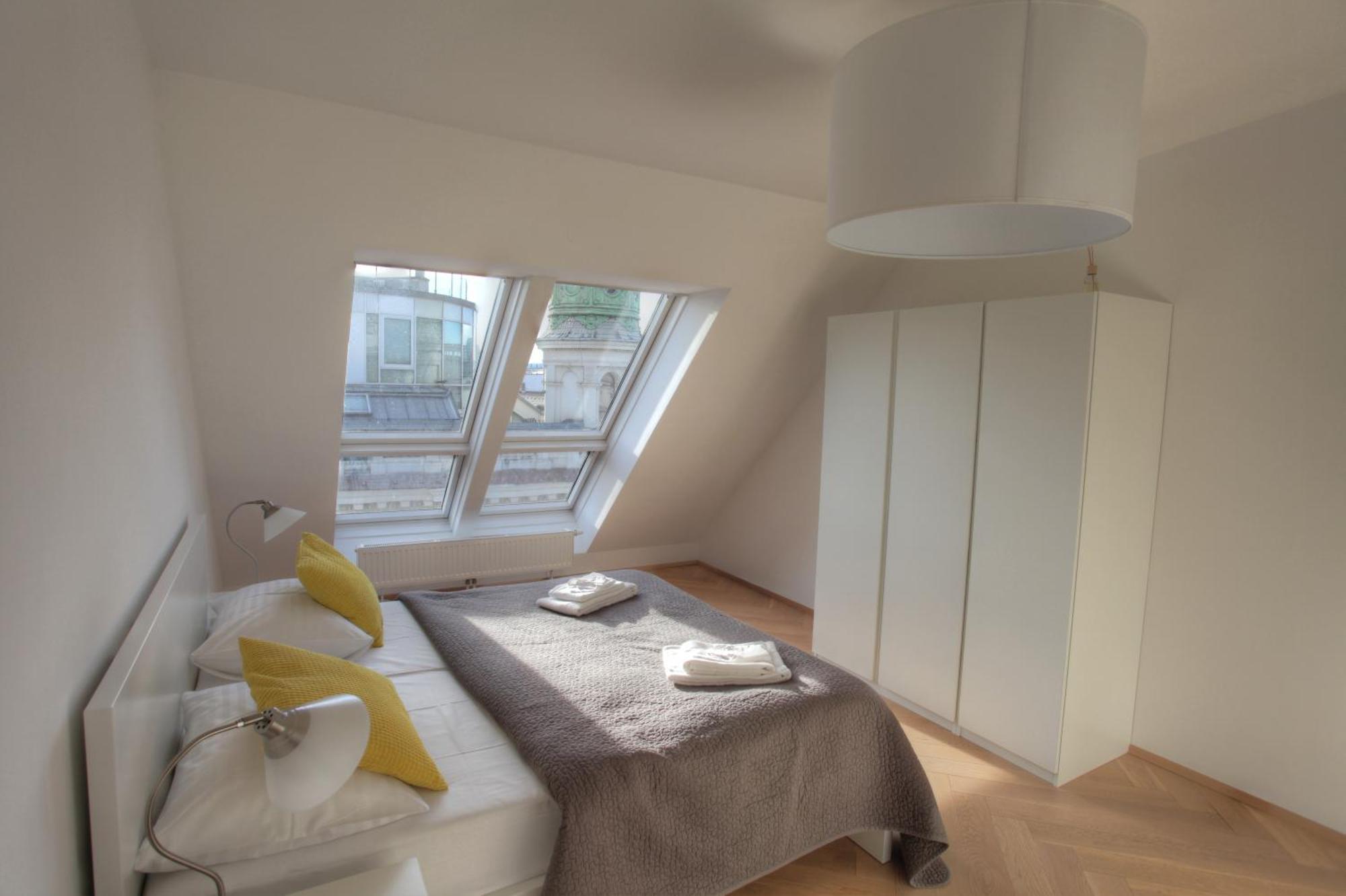 Gasser Apartments - Apartments Karlskirche Виена Екстериор снимка