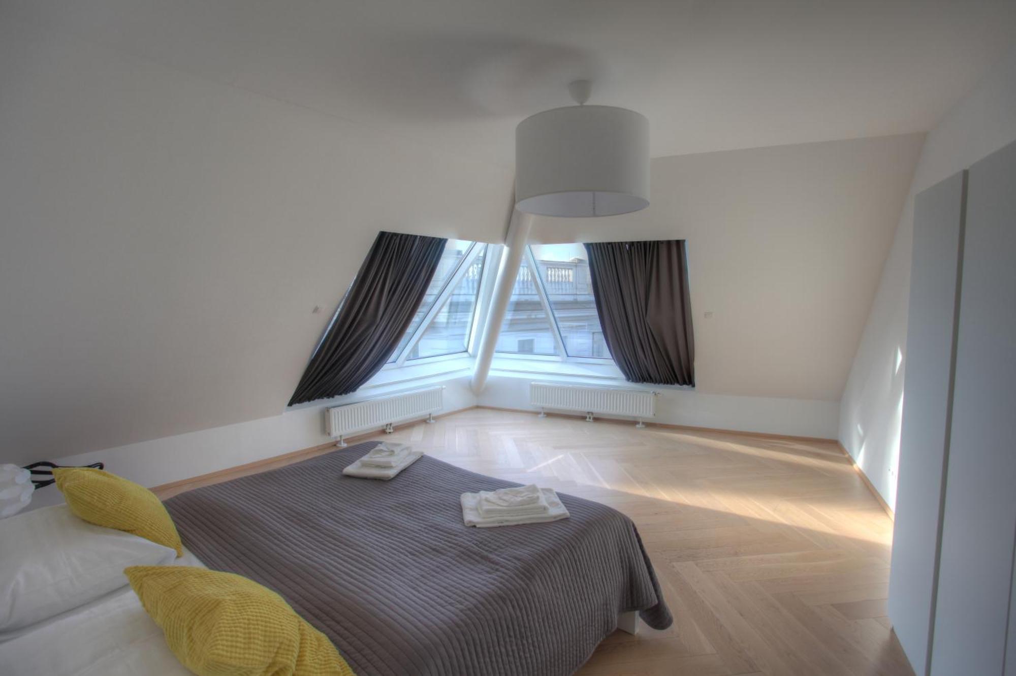 Gasser Apartments - Apartments Karlskirche Виена Екстериор снимка