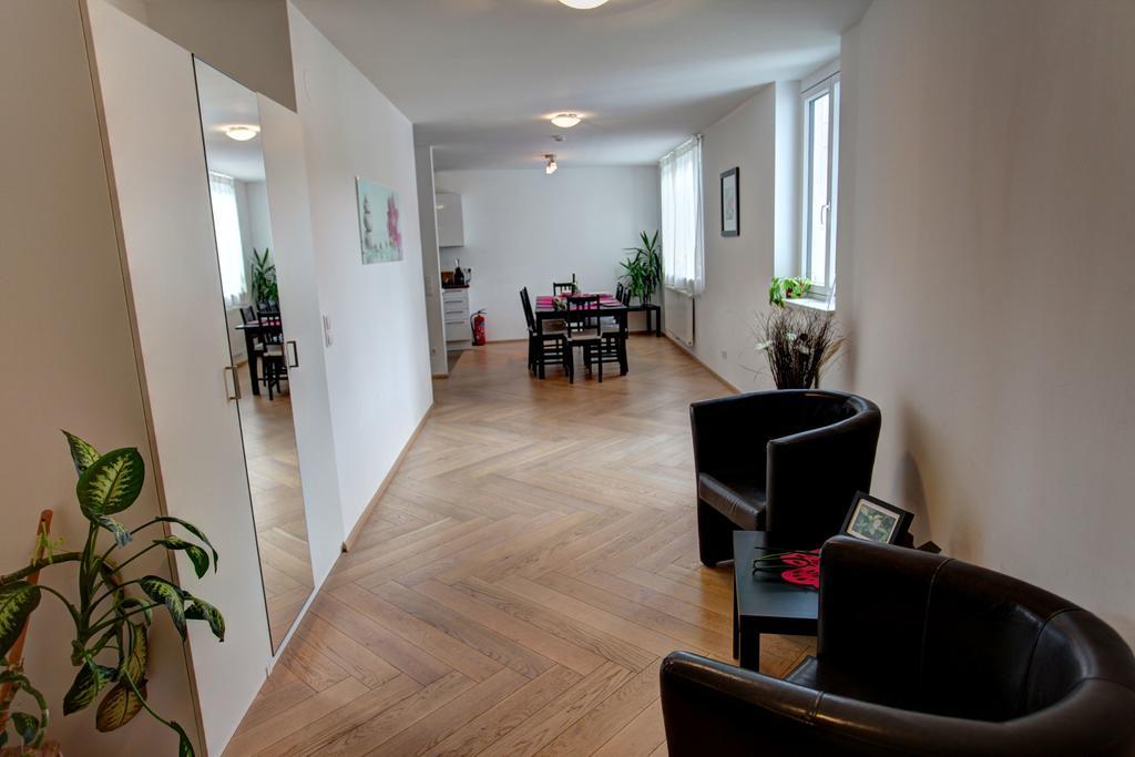 Gasser Apartments - Apartments Karlskirche Виена Екстериор снимка