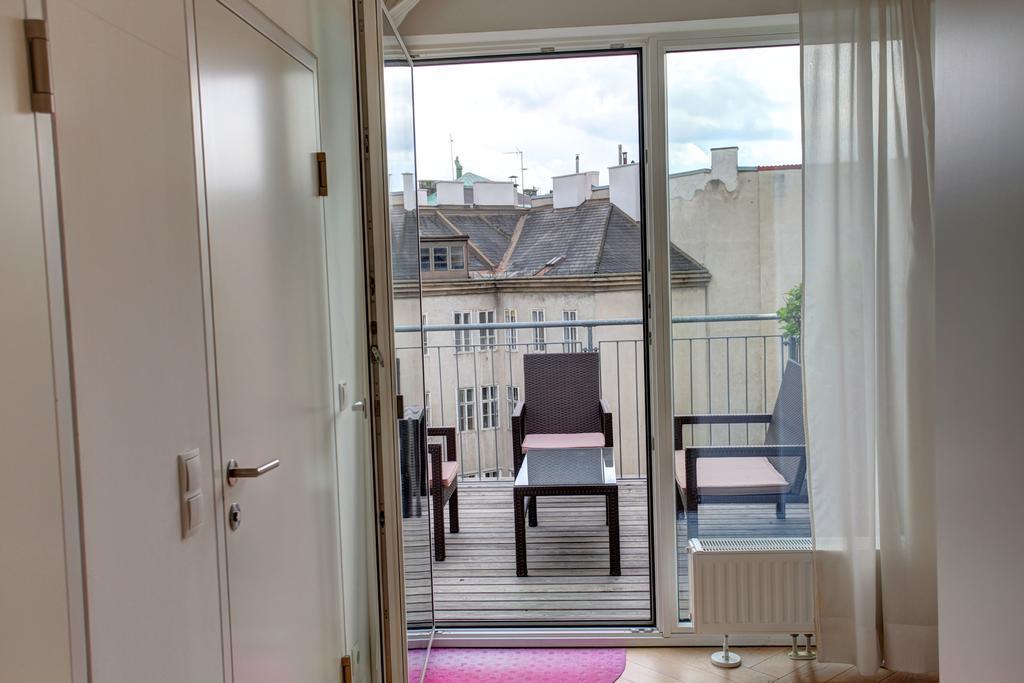 Gasser Apartments - Apartments Karlskirche Виена Екстериор снимка