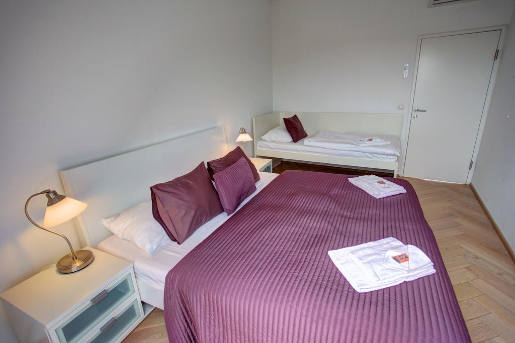 Gasser Apartments - Apartments Karlskirche Виена Екстериор снимка