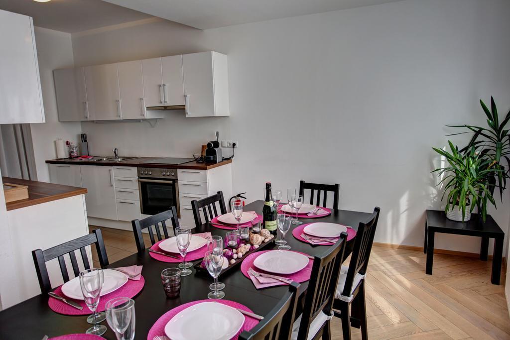 Gasser Apartments - Apartments Karlskirche Виена Екстериор снимка