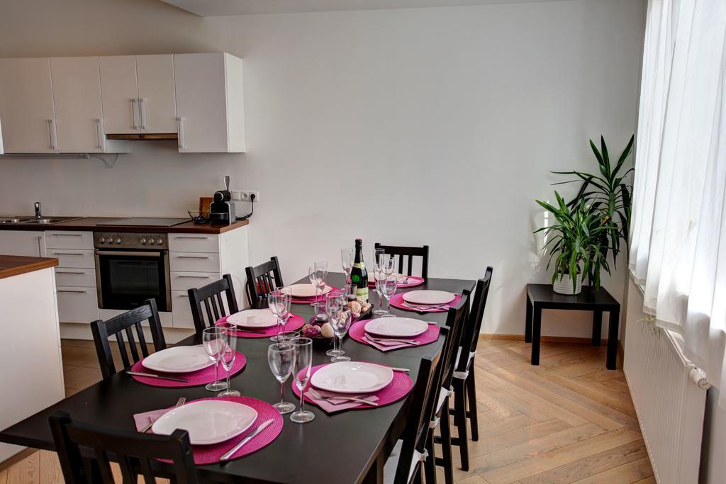 Gasser Apartments - Apartments Karlskirche Виена Екстериор снимка
